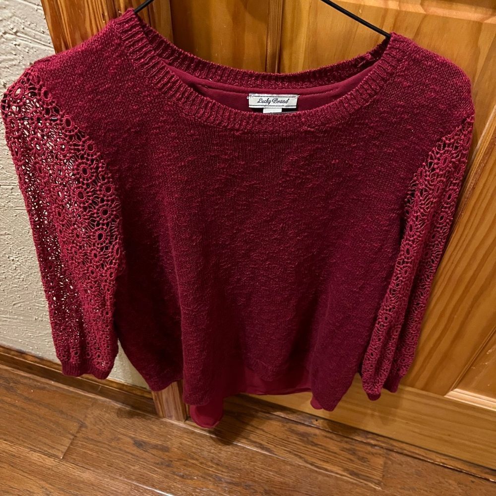 Lucky Brand red loosen knit sleeve top size medium
